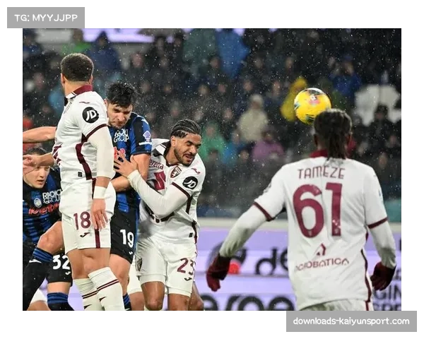 战术预测:面对定位球防守薄弱的对手,亚特兰大或主攻两侧角球 战术预测:面对定位球防守薄弱的对手,亚特兰大或主攻两侧角球